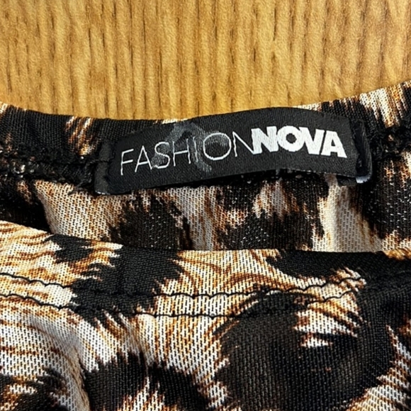 🚩FN Bodysuit🤎🖤 - Picture 2 of 3